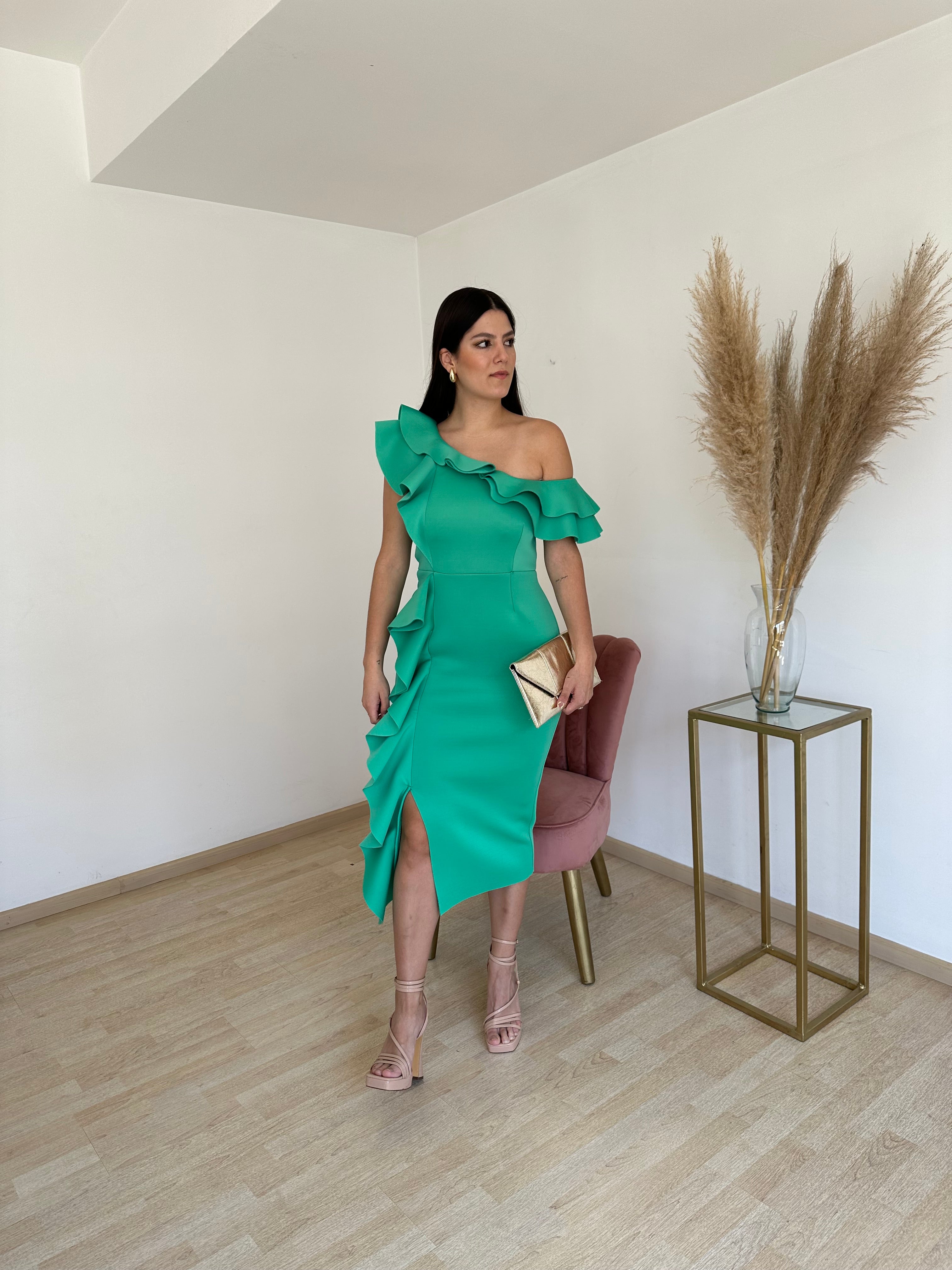 SEMINUEVO Vestido Verde con Olanes